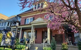 Harvest Moon Bed And Breakfast New Holland Pa